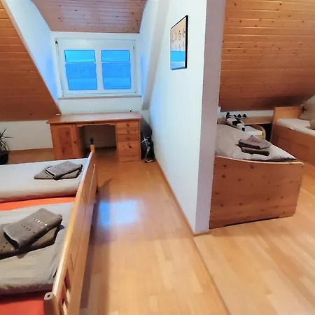 Bodensee Holiday Holzhausern 펜션 테트낭